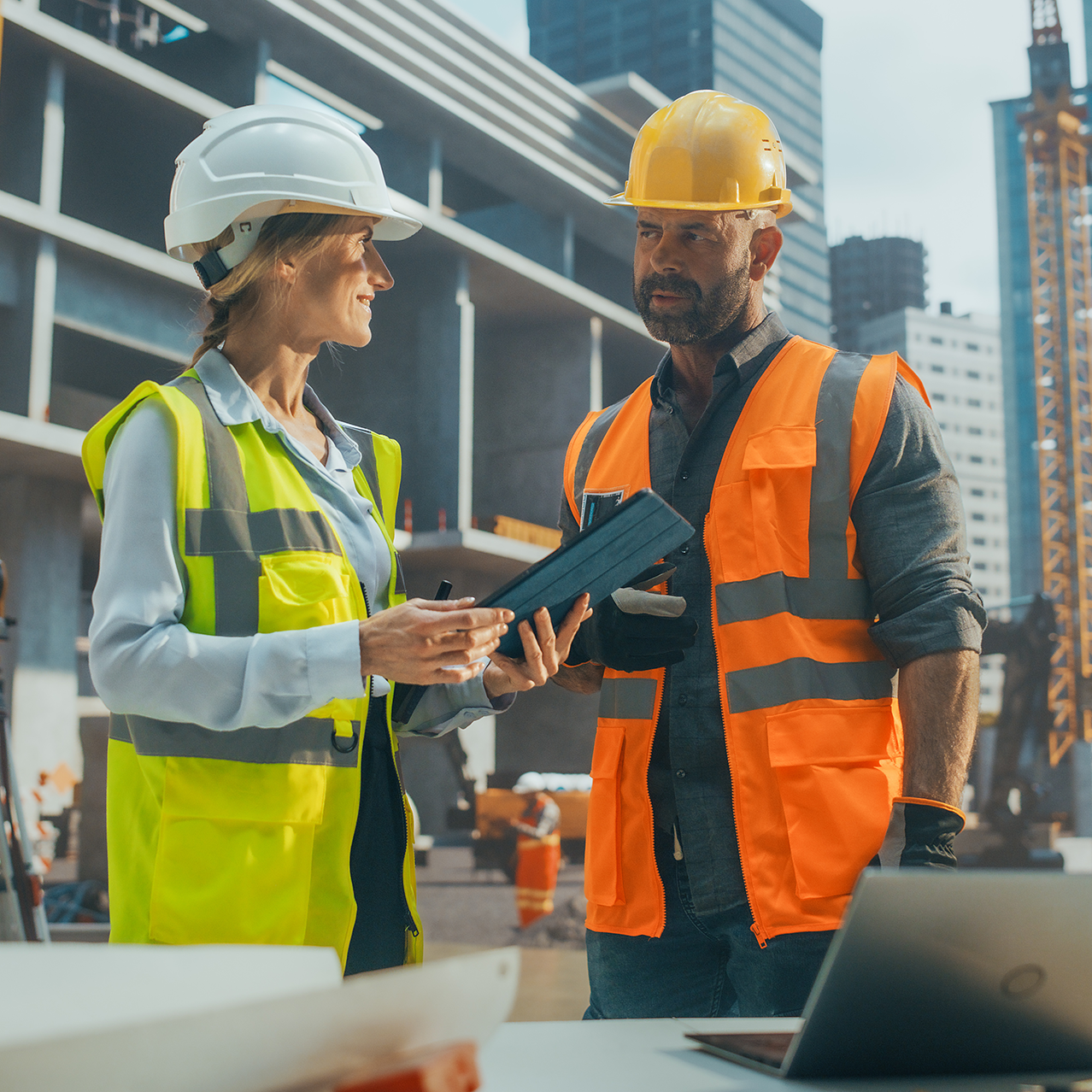 Industrial workers at a remote site, illustrating rapid site expansion through secure, high-bandwidth connectivity.